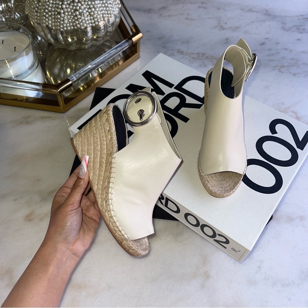 Céline Womens 35 Milk Calfskin Leather Open Toe Espadrille Sandal - Picture 3 of 16